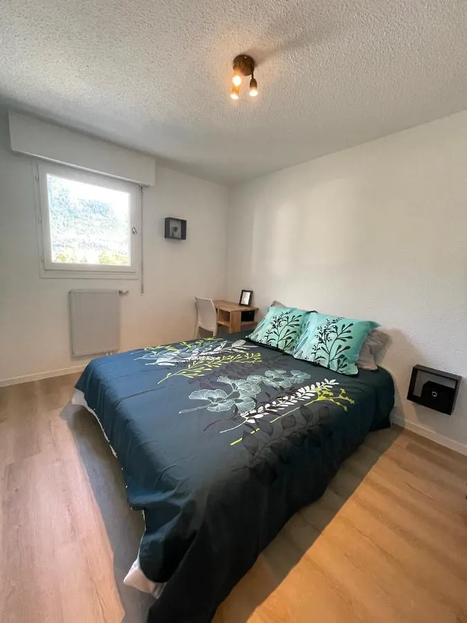 Joli T3 Entre Geneve Et Chamonix Apartment Cluses France